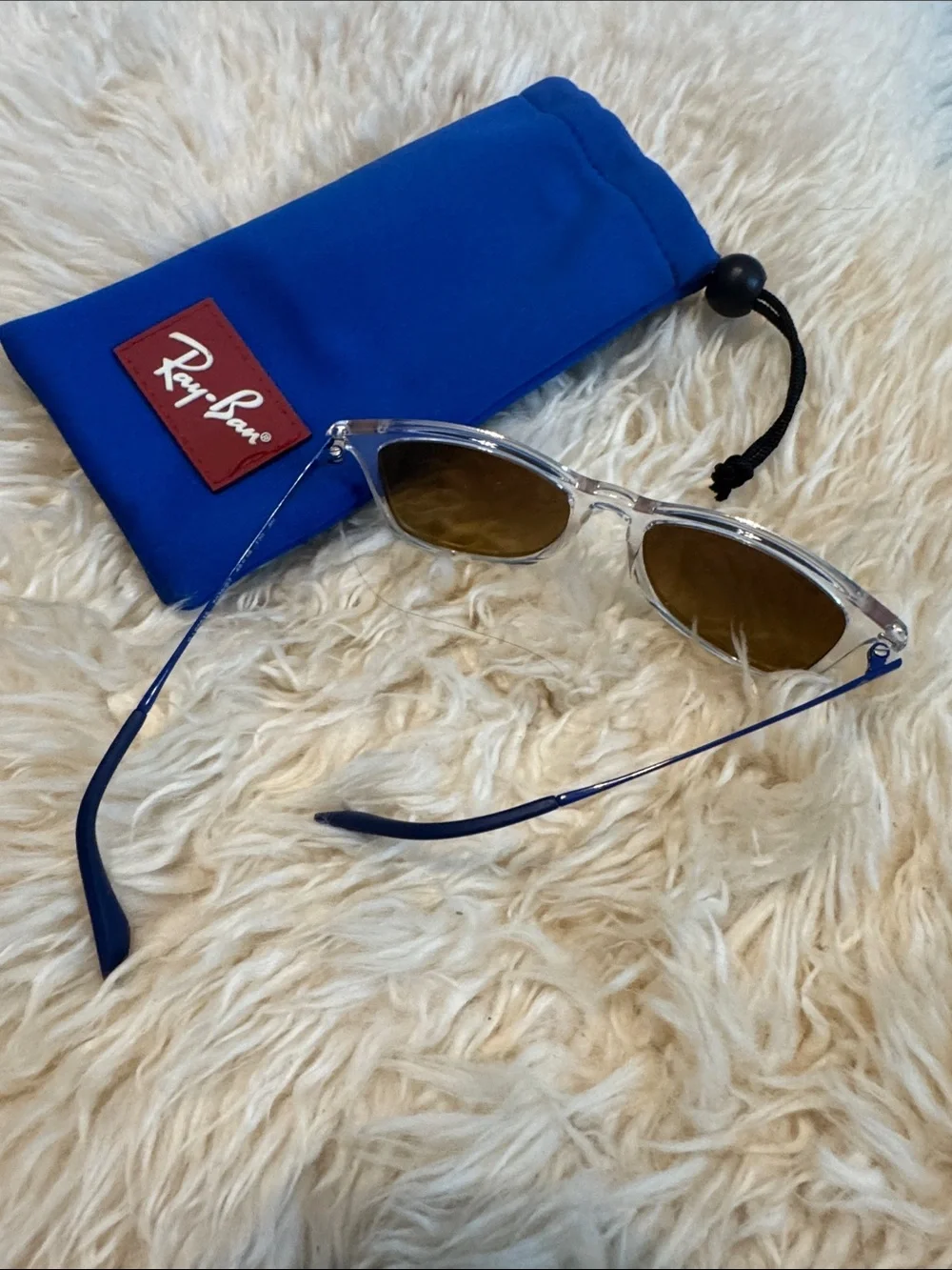 Ray-Ban jr kids Clear Frame Sunglasses with Blue Mirrored Lenses and Blue Pouch - Picture 6 of 6